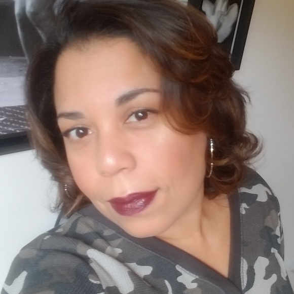 Meet your Posher, Enid - Picture 1 of 1